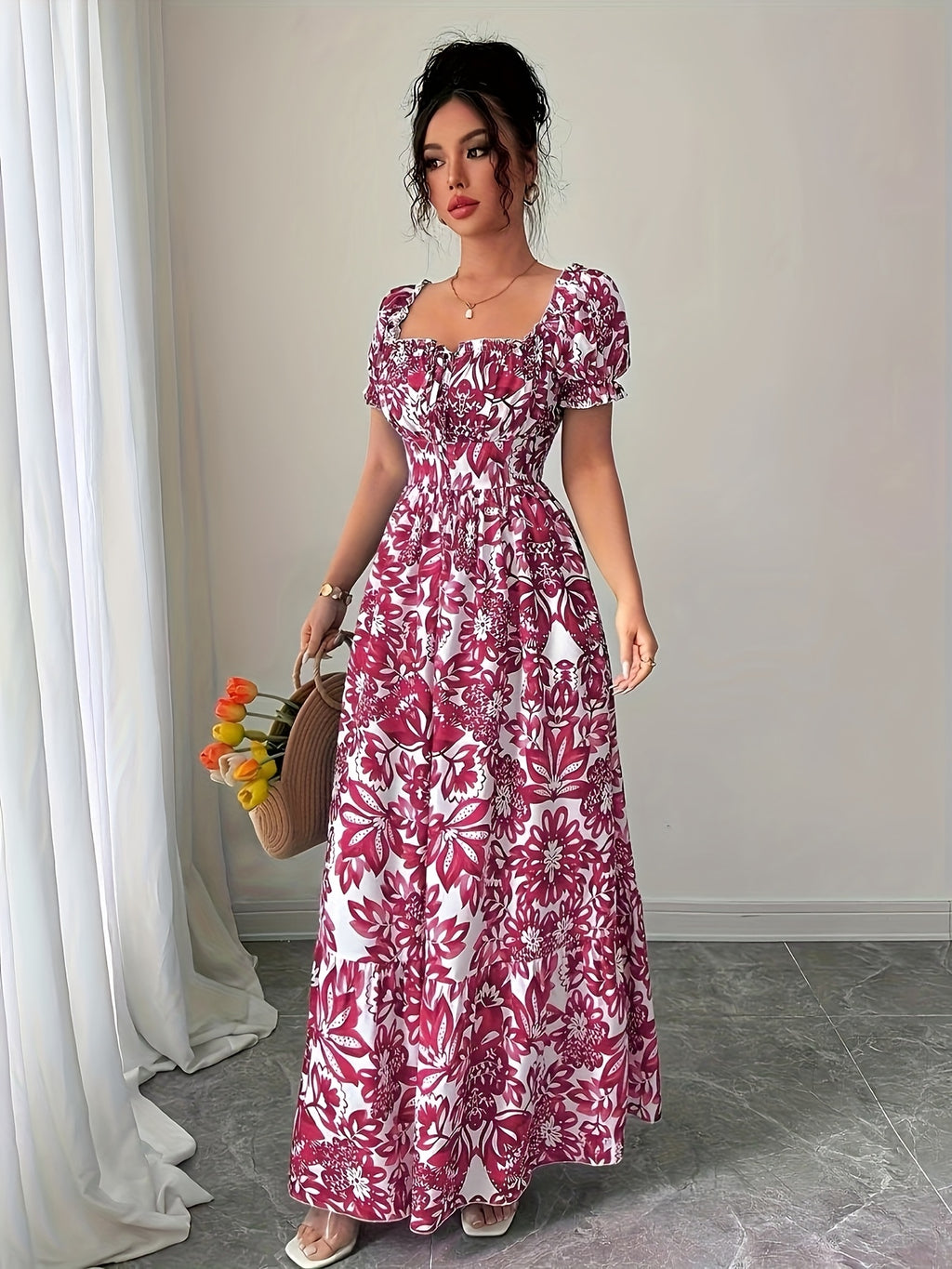 Elegant long dress with floral print.