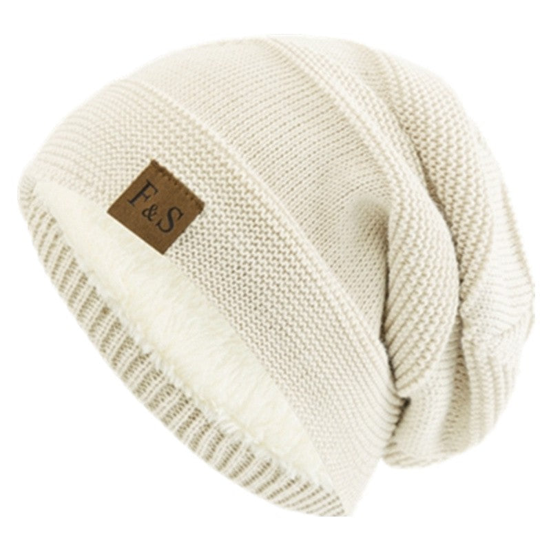 New loose-fitting winter hats with faux fur details, warm and casual knit hats for women