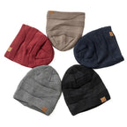 New loose-fitting winter hats with faux fur details, warm and casual knit hats for women