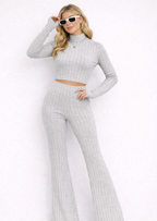 Stand Collar Navel T-shirt and Trumpet pants