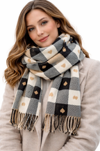 Comfortable women's heart-shaped scarf for autumn and winter