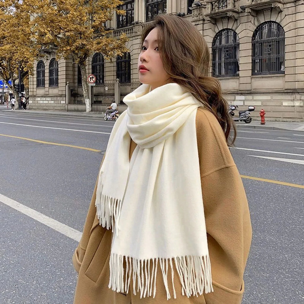 Women's cashmere scarf
