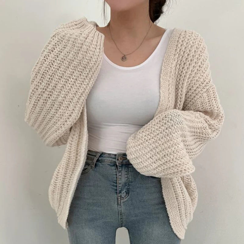 Women's vintage cardigan with puff sleevesWomen's vintage cardigan with puff sleeves