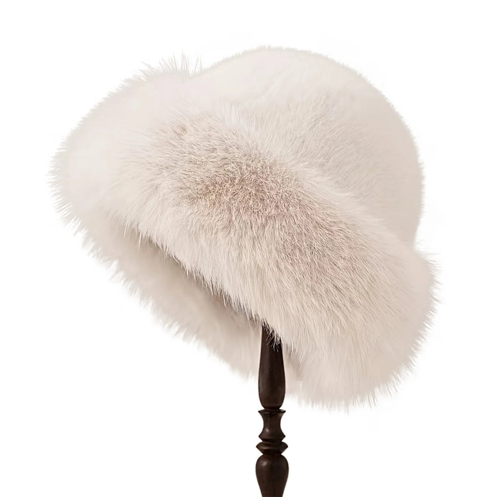 Women's winter hat made of thick, warm, and soft plush, Mongolian style, for cold and snowy weather