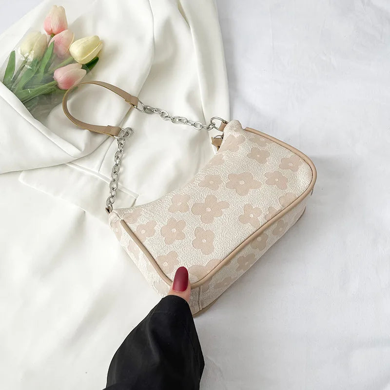Luxury shoulder bag for women