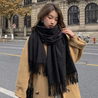 Women's cashmere scarf